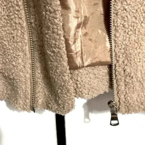 HYFVE tan zipper jacket size Large - Picture 10 of 15